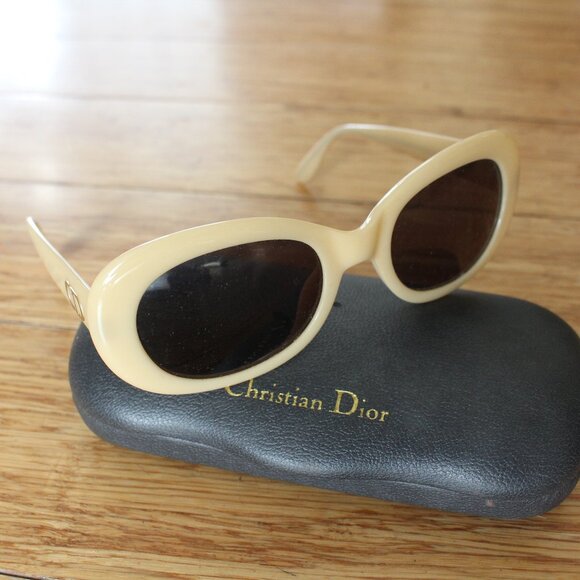 Christian Dior Vintage Italy Oval Ivory Round Sunglasses Kurt Cobain - Picture 2 of 5